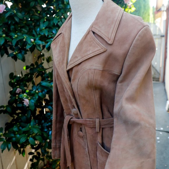 Vintage Suede Jacket - Picture 8 of 16